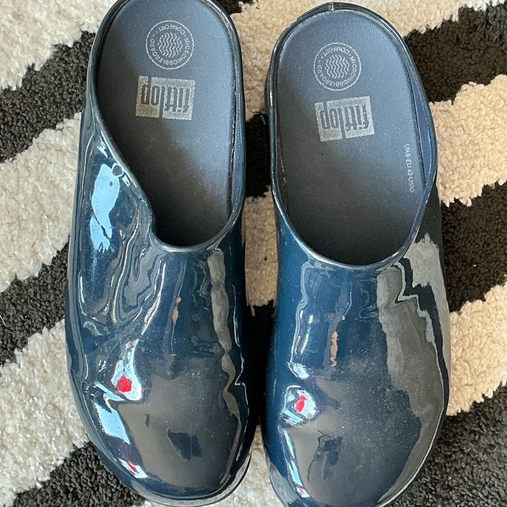 FitFlop Women's Navy Slippers